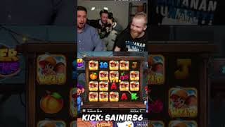 Super twins insane win! (10k+)🤯🤑 #slots #supertwins #bigwin #roobet #maxwin